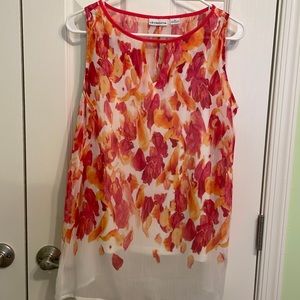 Liz Claiborne spring top. Excellent condition